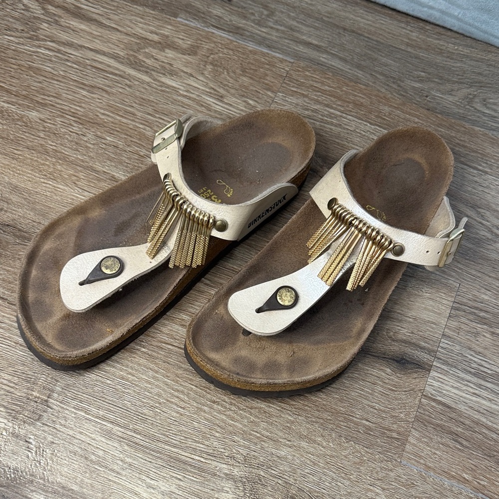 Birkenstock Gizah Fringe Gold and Cream